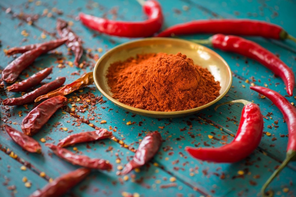 Pimenta Caiena: 40 benefícios, informação nutricional e malefícios