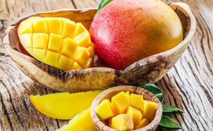 Manga fruta: 40 benefícios, informação nutricional e malefícios