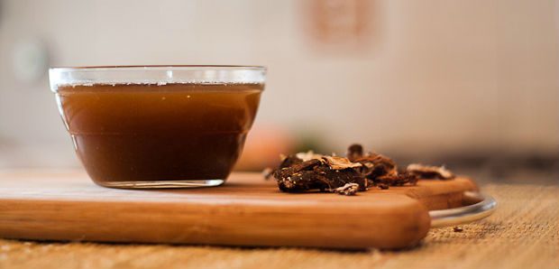 Chá de Tamarindo serve para quê? Veja benefícios e como fazer