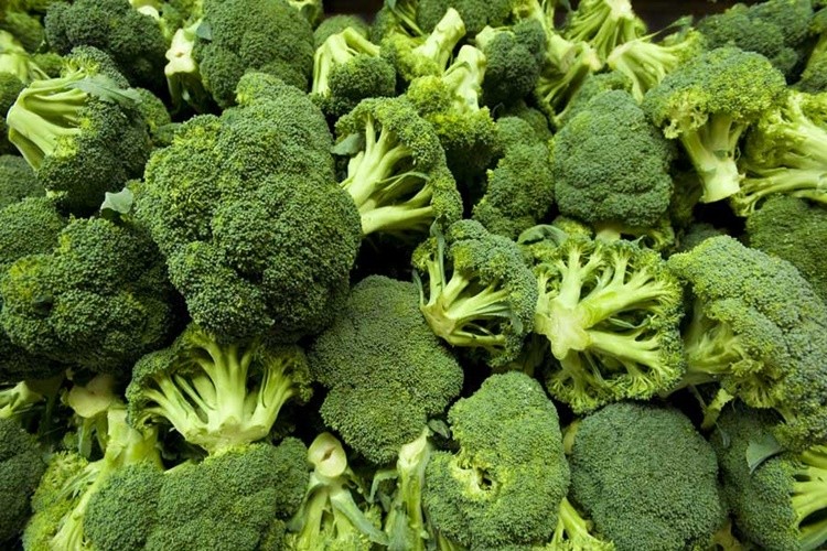 Brócolis: 40 benefícios e informação nutricional 