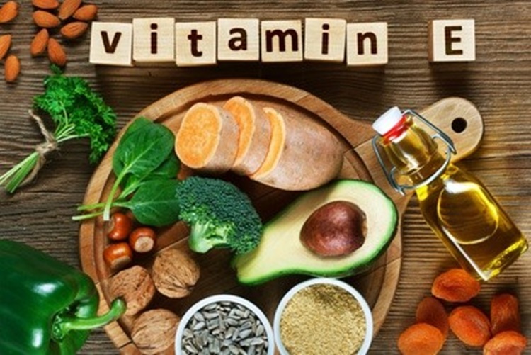 Vitamina E: para que serve, alimentos, deficiência e como usar