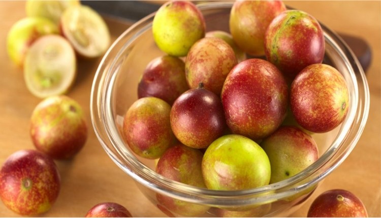 Camu Camu fruta: 40 benefícios, informação nutricional e malefícios