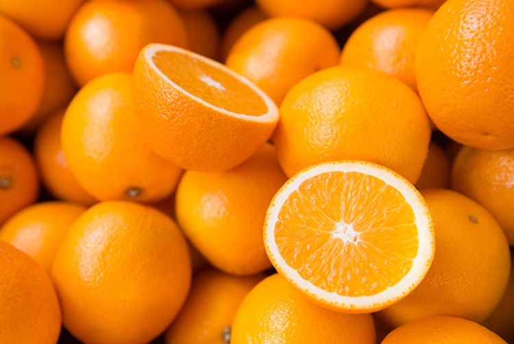 Laranja: 30 benefícios, informação nutricional e malefícios