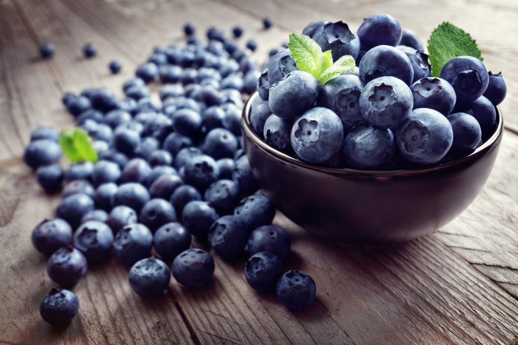 Mirtilo fruta: 40 benefícios, informação nutricional e malefícios