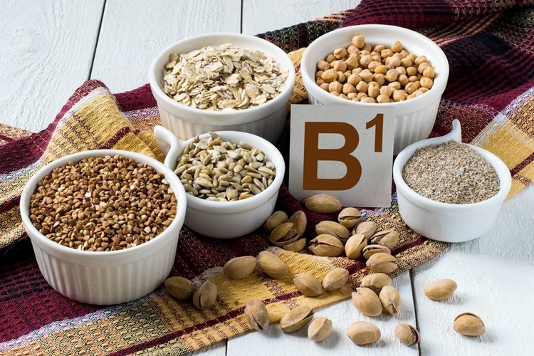 Vitamina B1: O que é, funções, alimentos ricos, benefícios e deficiência