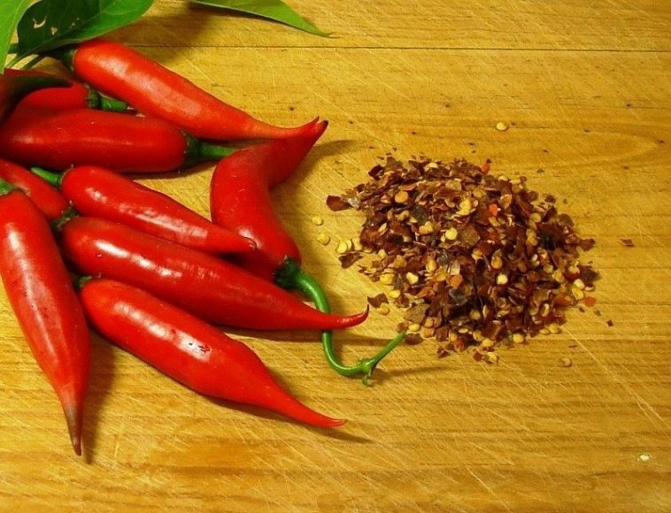 Pimenta Calabresa: benefícios, informação nutricional e malefícios | Dr ...